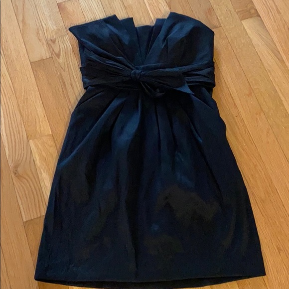 Black Dress - Picture 1 of 4